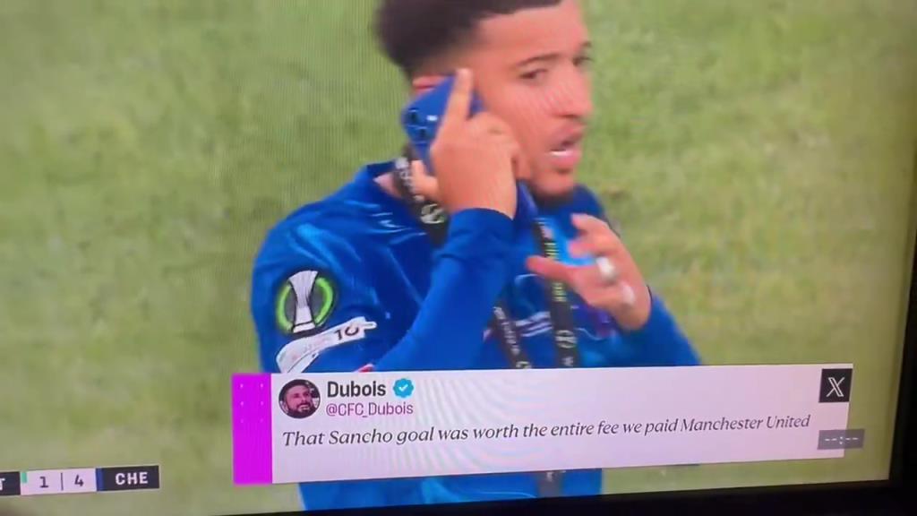 直接攤牌！桑喬賽后在場(chǎng)上煲電話(huà)粥，大聲說(shuō)自己不回曼聯(lián)